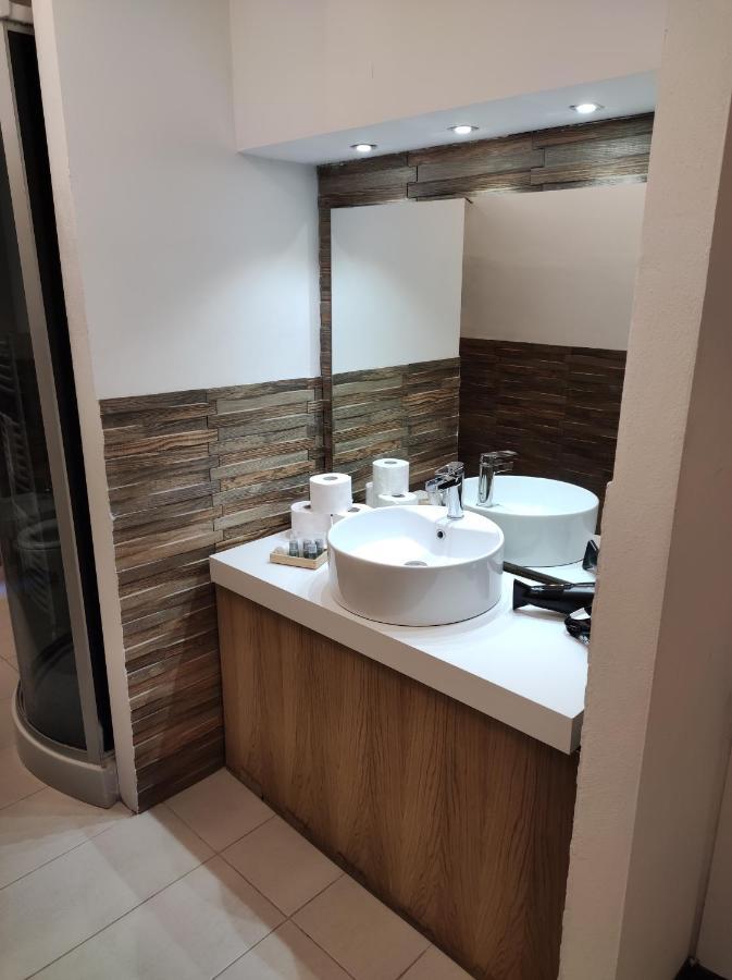 Residence Regina Delle Alpi Санта Катерина Валфурва Екстериор снимка